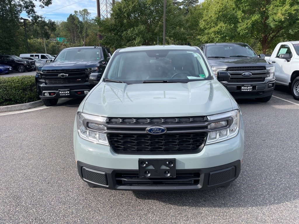 2024 Ford Maverick XLT photo 2