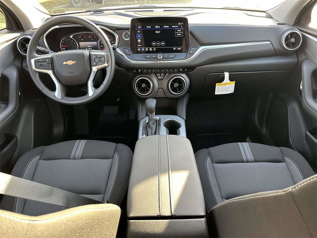 New 2025 Chevrolet Blazer 2LT SUV