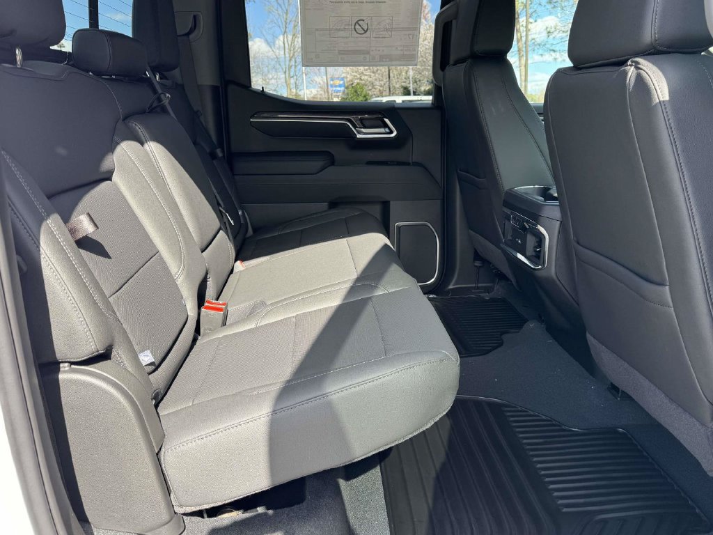 2026 Chevrolet Silverado 1500 LTZ - Photo 14