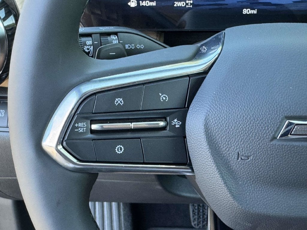 2027 Chevrolet Equinox ACTIV - Photo 11