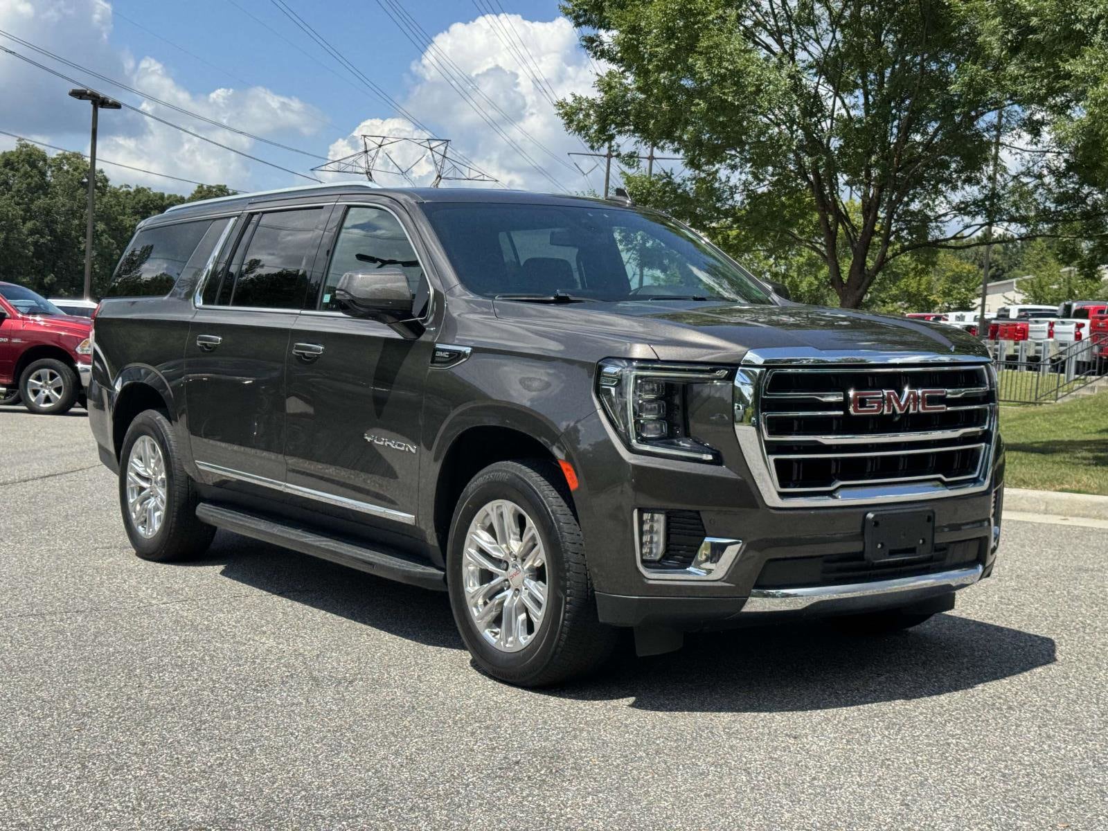 2021 GMC Yukon XL SLT
