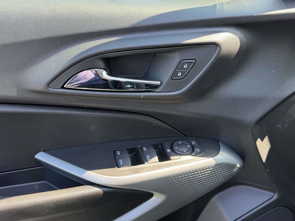 2026 Chevrolet Trax LS - Photo 16