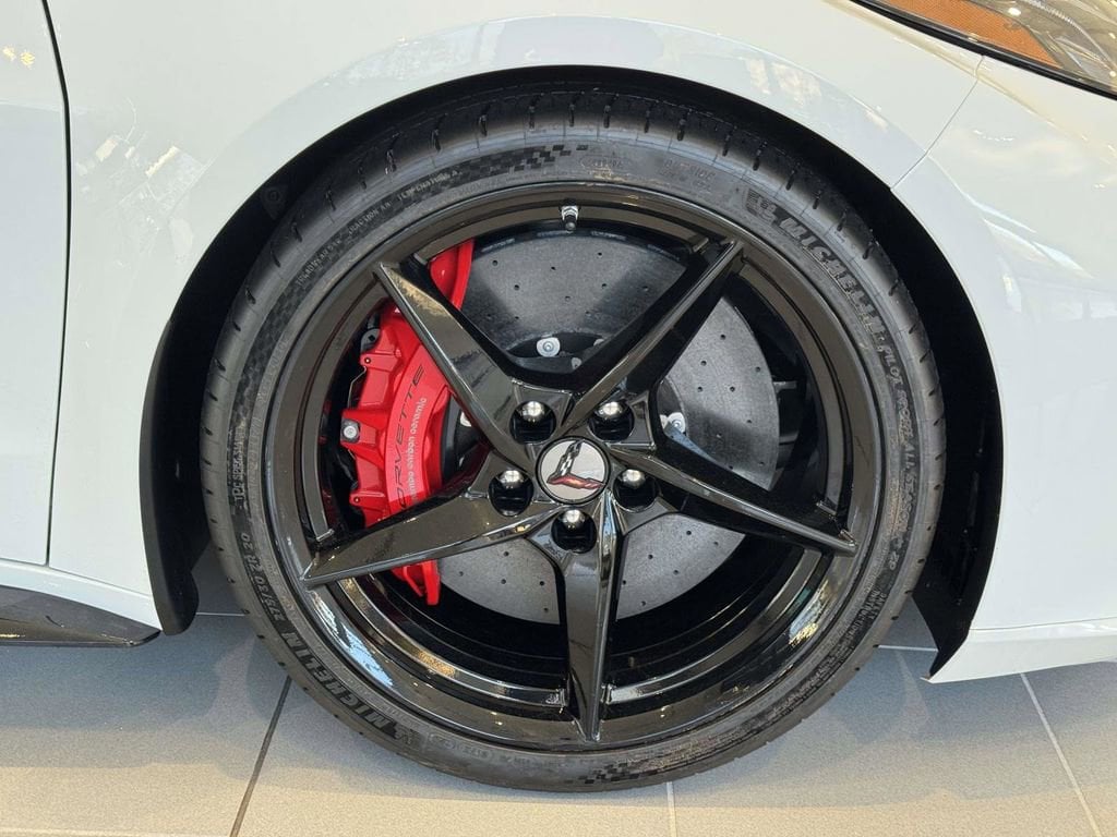2025 Chevrolet Corvette 2LZ - Photo 26