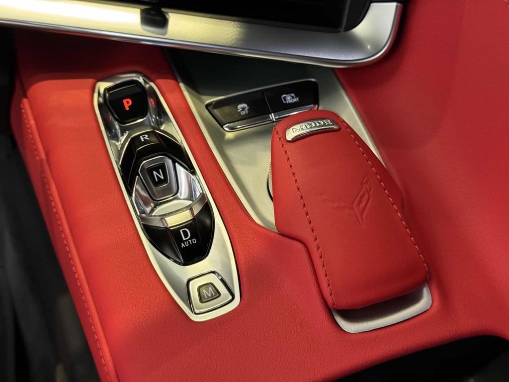 2025 Chevrolet Corvette 2LZ - Photo 6