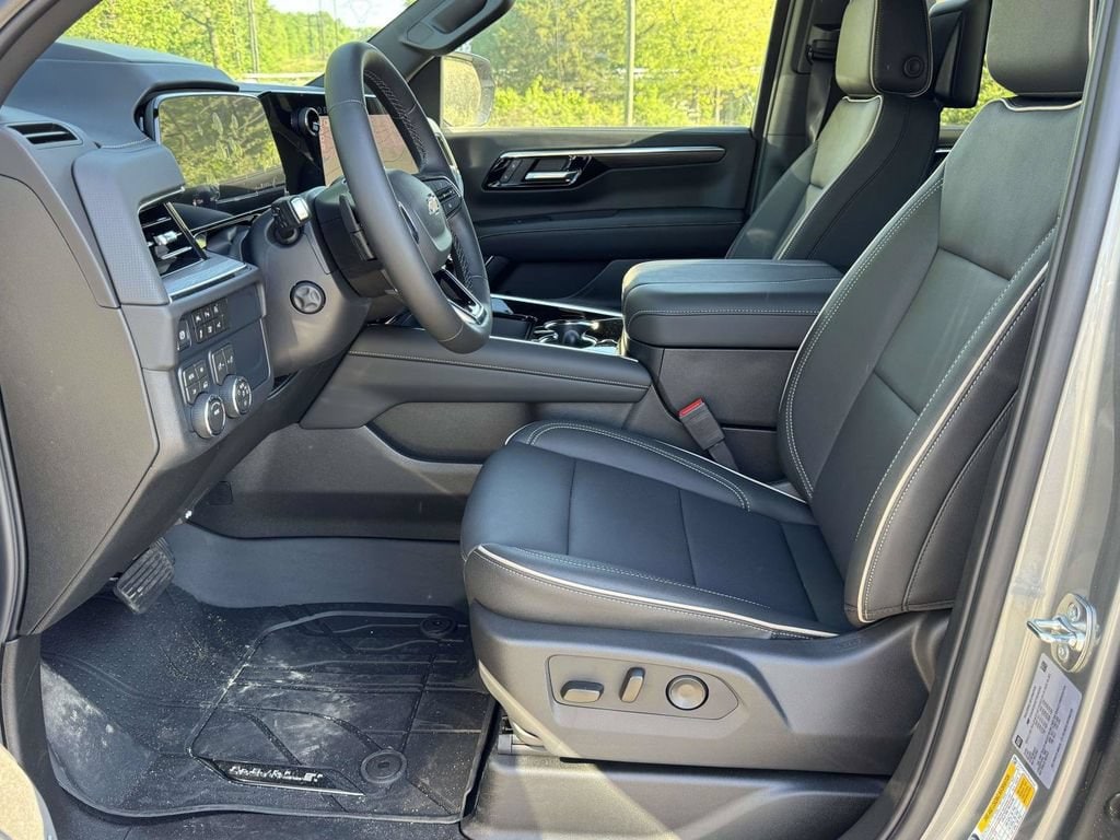 2026 Chevrolet Tahoe Premier - Photo 22