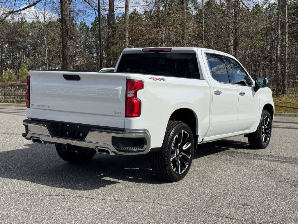 2026 Chevrolet Silverado 1500 LTZ - Photo 21