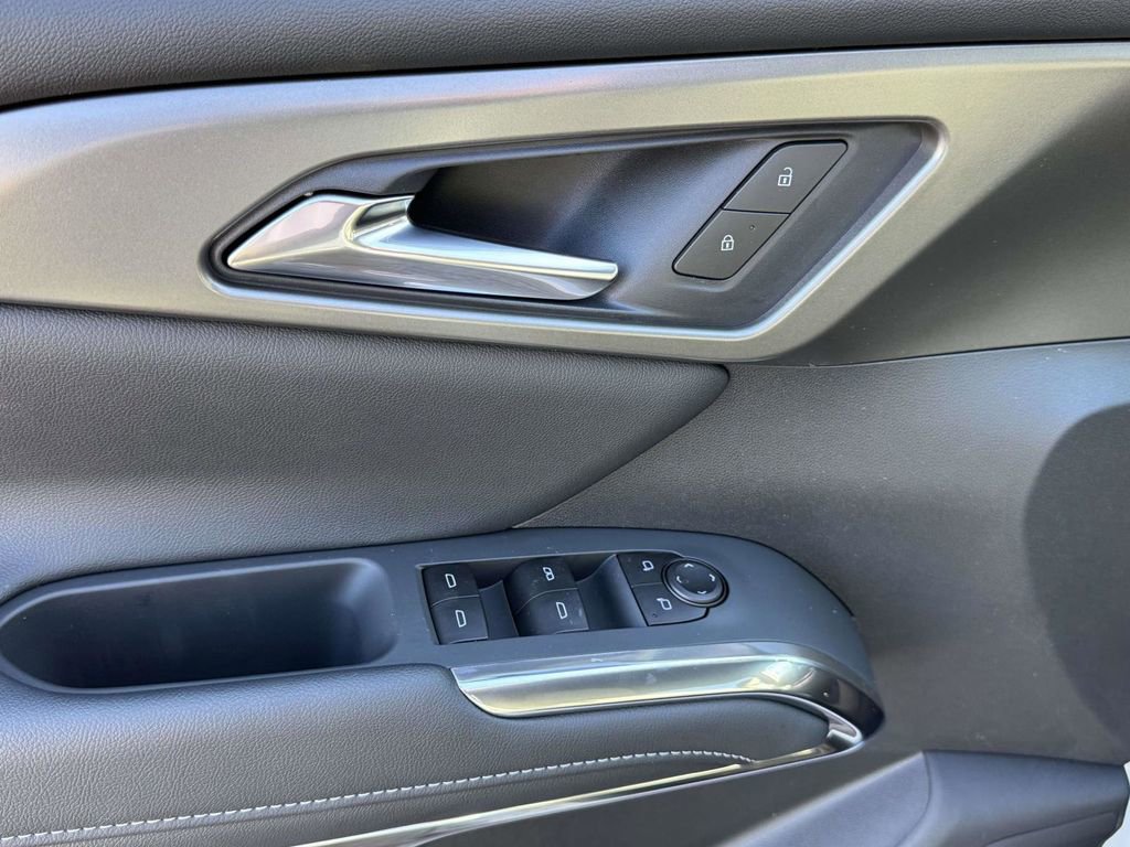 2026 Chevrolet Traverse LT - Photo 18