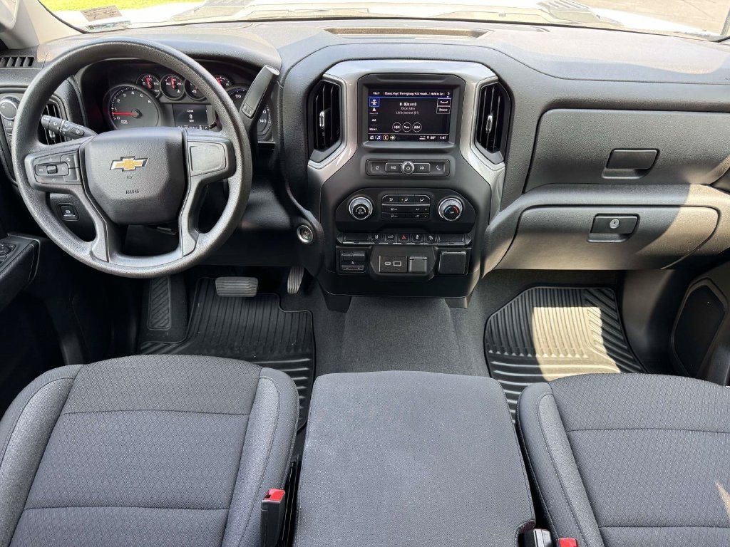Used 2024 Chevrolet Silverado 2500 HD Custom Truck