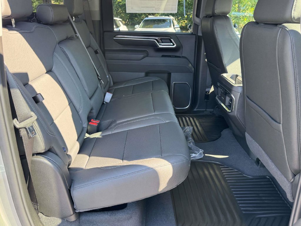 2026 Chevrolet Silverado 2500 HD LTZ - Photo 15