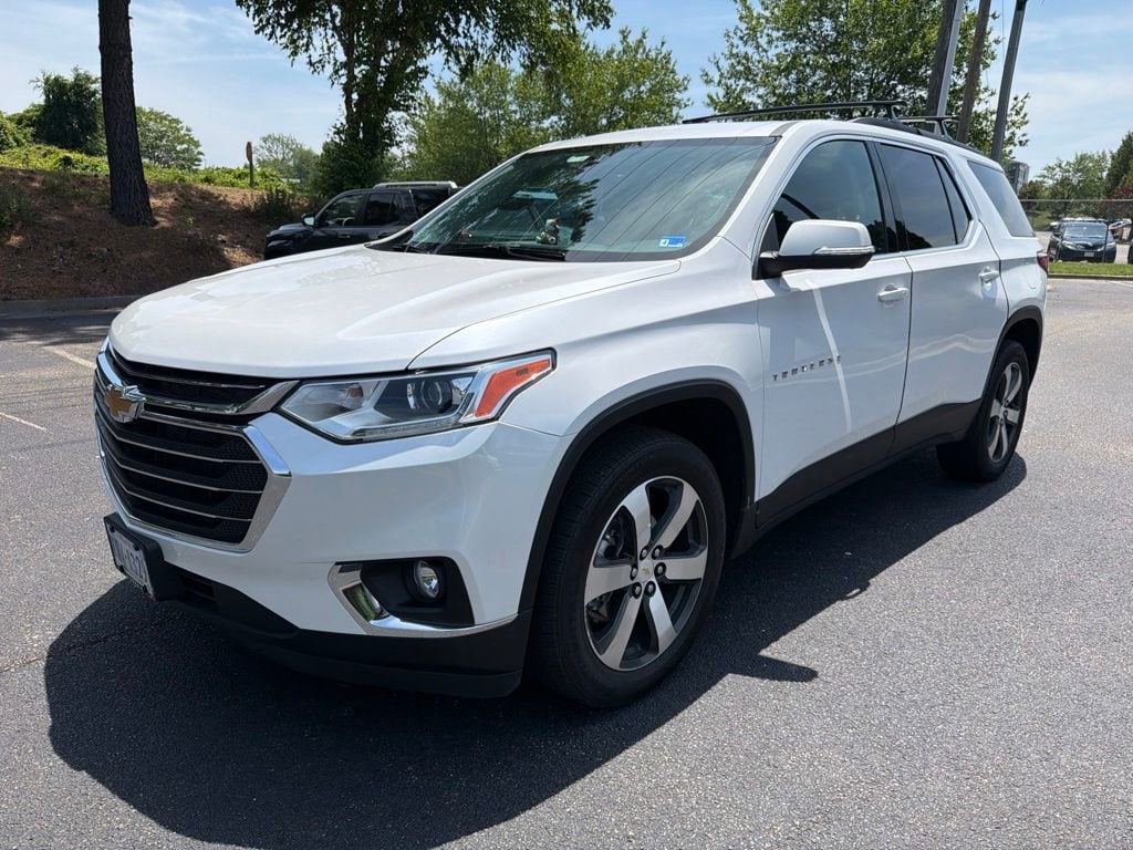Used 2021 Chevrolet Traverse LT Leather SUV