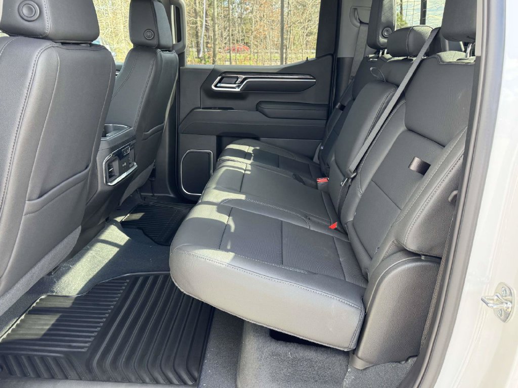 2026 Chevrolet Silverado 1500 LTZ - Photo 16
