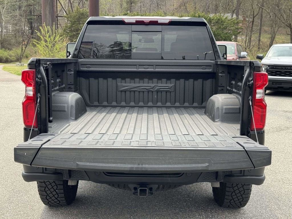 2024 Chevrolet Silverado 1500 ZR2 - Photo 16