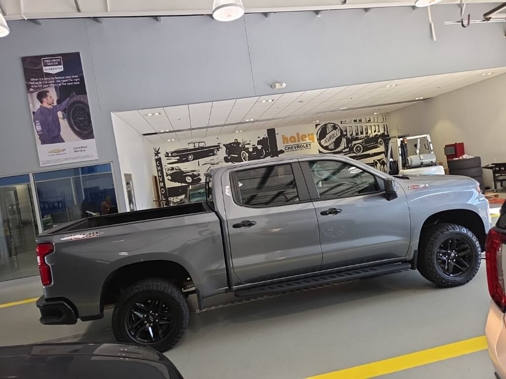 Used 2021 Chevrolet Silverado 1500 LT Trail Boss Truck