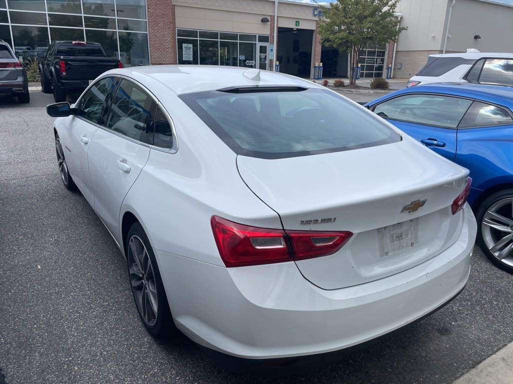 2023 Chevrolet Malibu 1LT photo 3