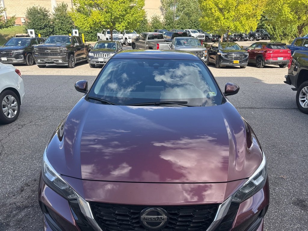 2021 Nissan Sentra SV photo 2
