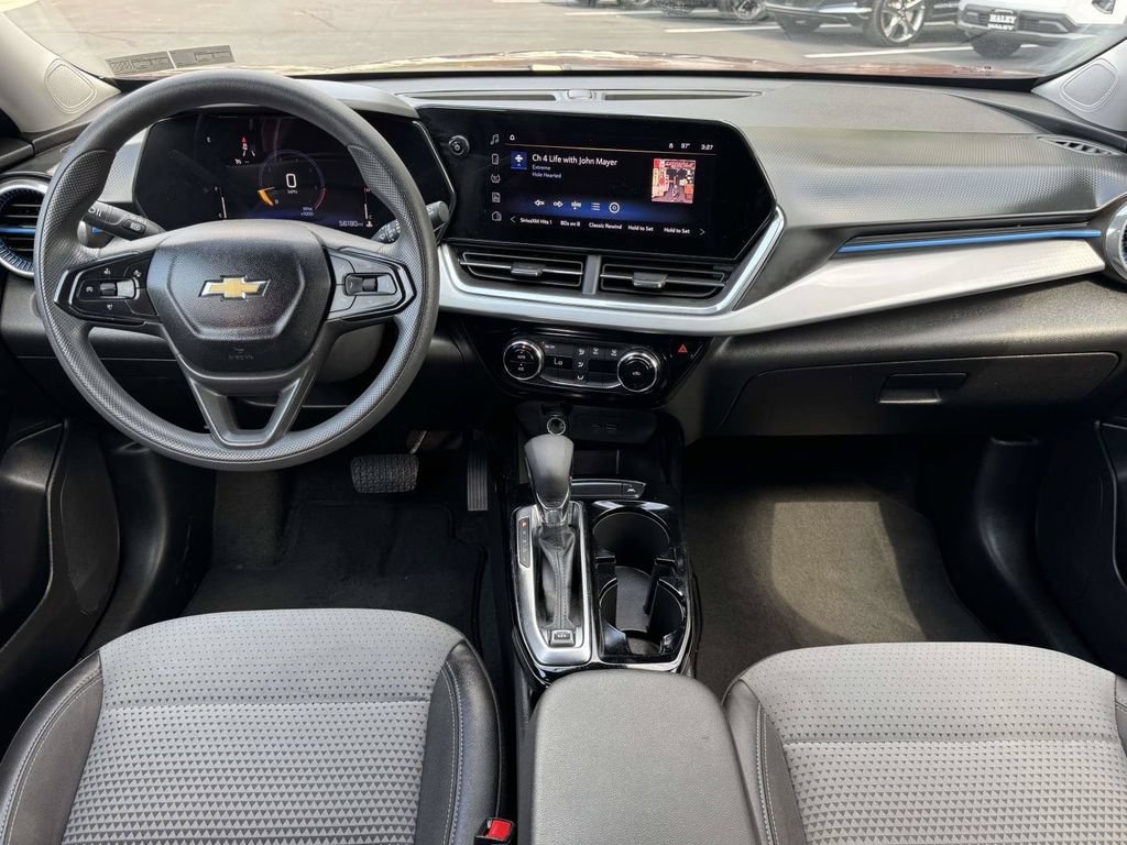 Used 2024 Chevrolet Trax LT SUV