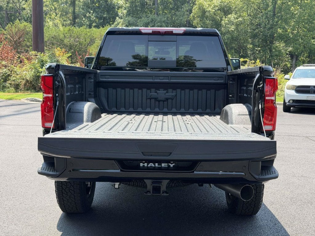 2026 Chevrolet Silverado 2500 HD LTZ - Photo 13