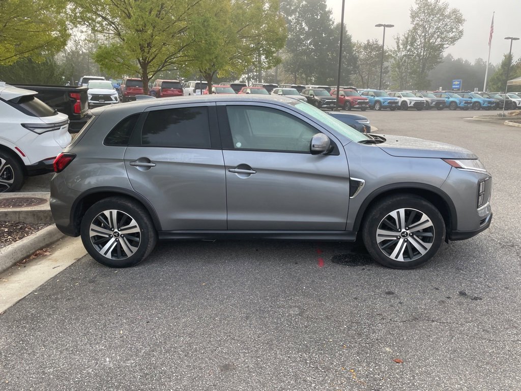 2024 Mitsubishi Outlander Sport S photo 3