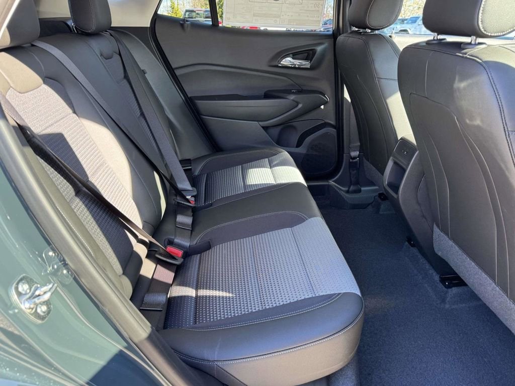 2026 Chevrolet Trax LT - Photo 14