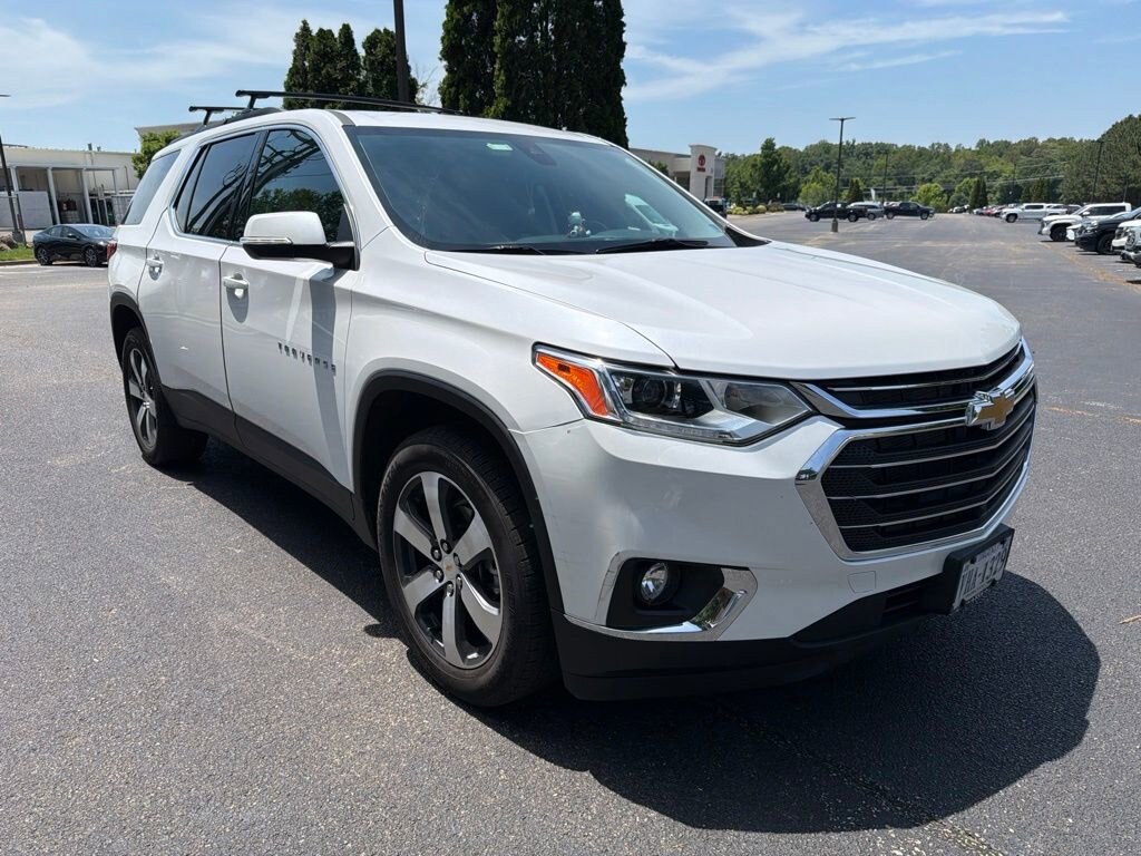 Used 2021 Chevrolet Traverse LT Leather SUV
