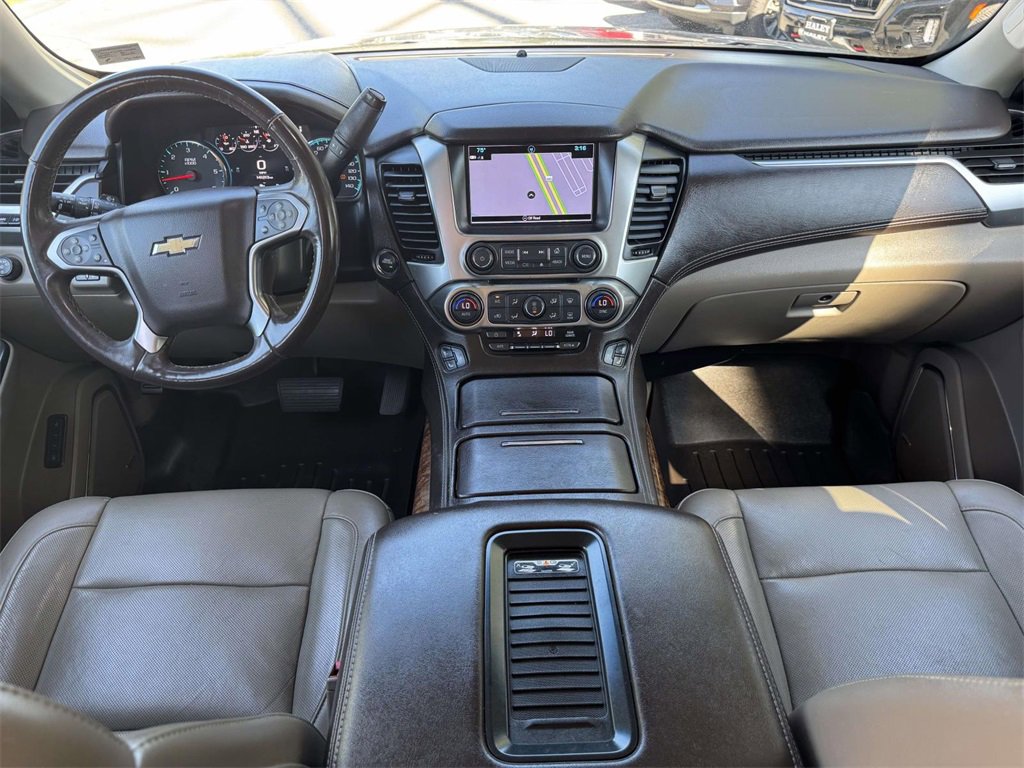 2017 Chevrolet Tahoe Premier photo 2