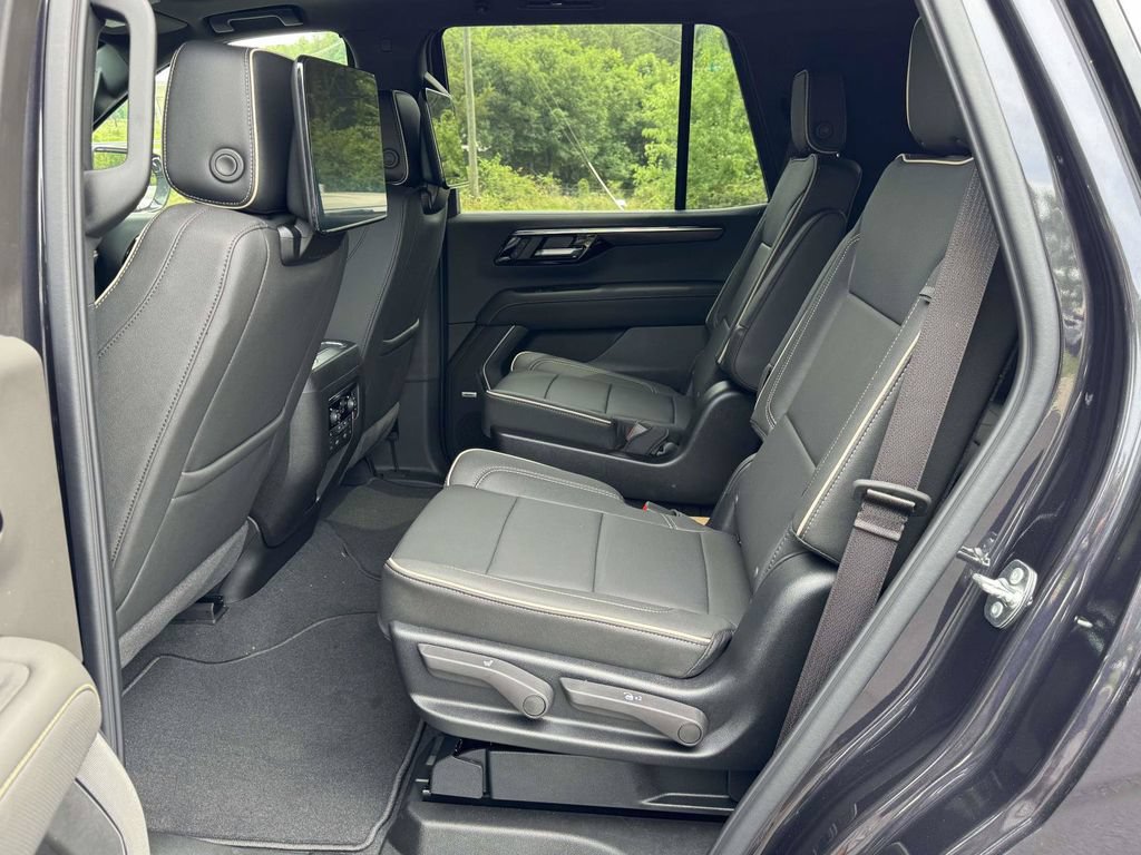 2026 Chevrolet Tahoe Premier - Photo 18