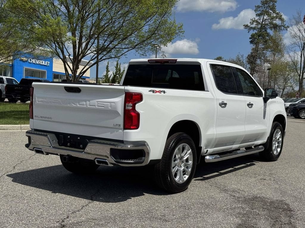 2026 Chevrolet Silverado 1500 LTZ - Photo 21
