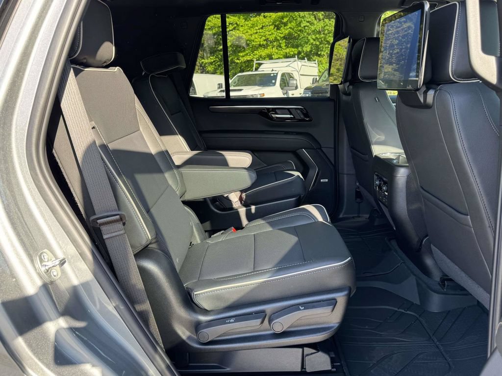 2026 Chevrolet Tahoe Premier - Photo 15