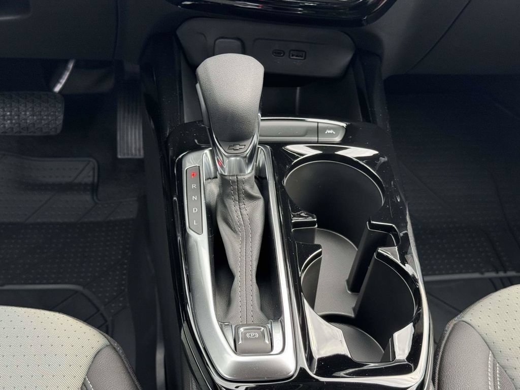 2026 Chevrolet Trax LT - Photo 7