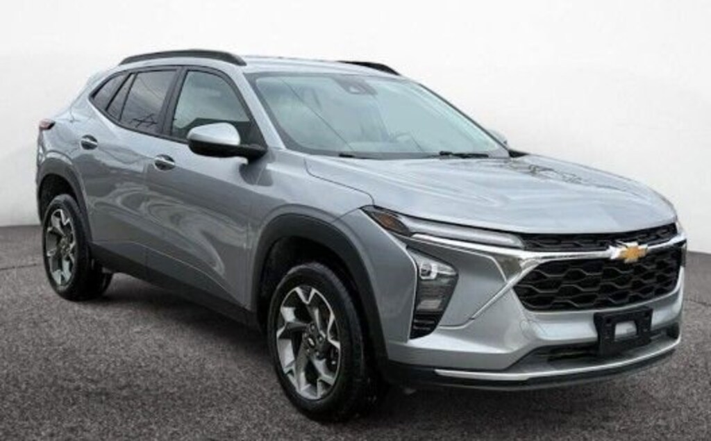 Used 2024 Chevrolet Trax LT SUV