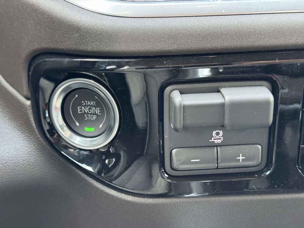 2026 Chevrolet Silverado 1500 LTZ - Photo 8