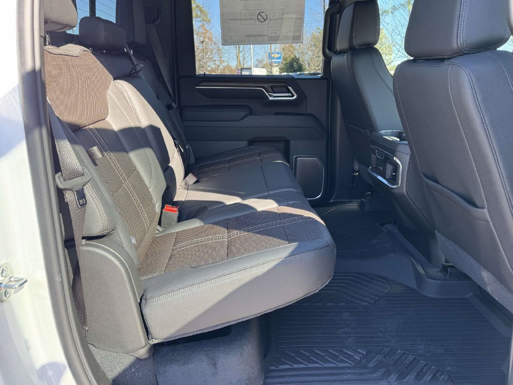2026 Chevrolet Silverado 2500 HD High Country - Photo 14