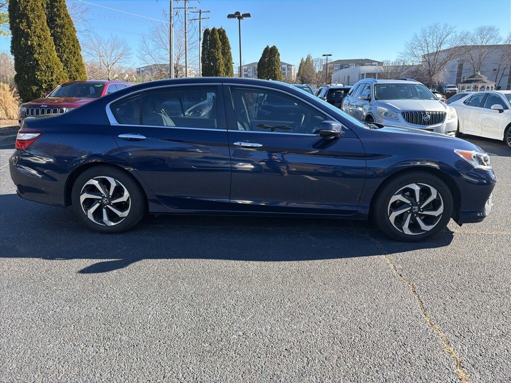 Used 2017 Honda Accord Sedan EX