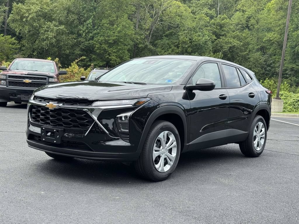 2026 Chevrolet Trax LS - Photo 24
