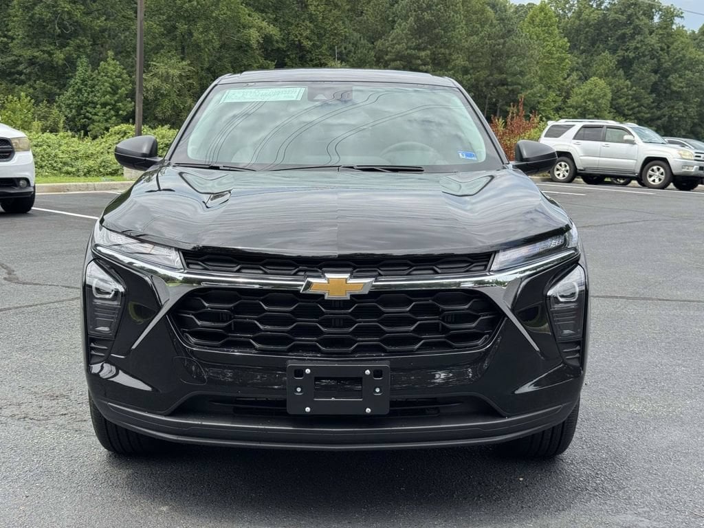 2026 Chevrolet Trax LS - Photo 25