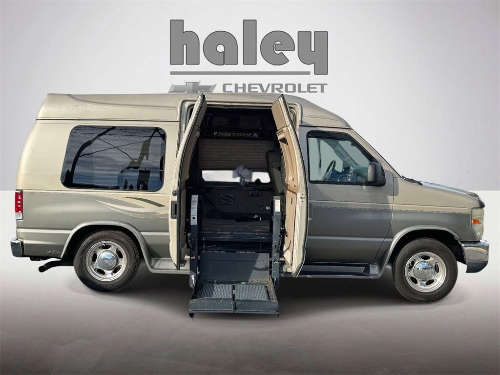 Used 2008 Ford Econoline Cargo Van Recreational