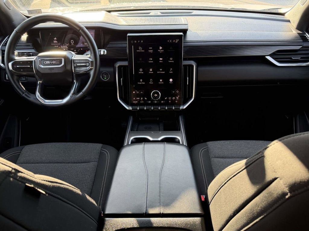 Used 2025 GMC Acadia Elevation SUV