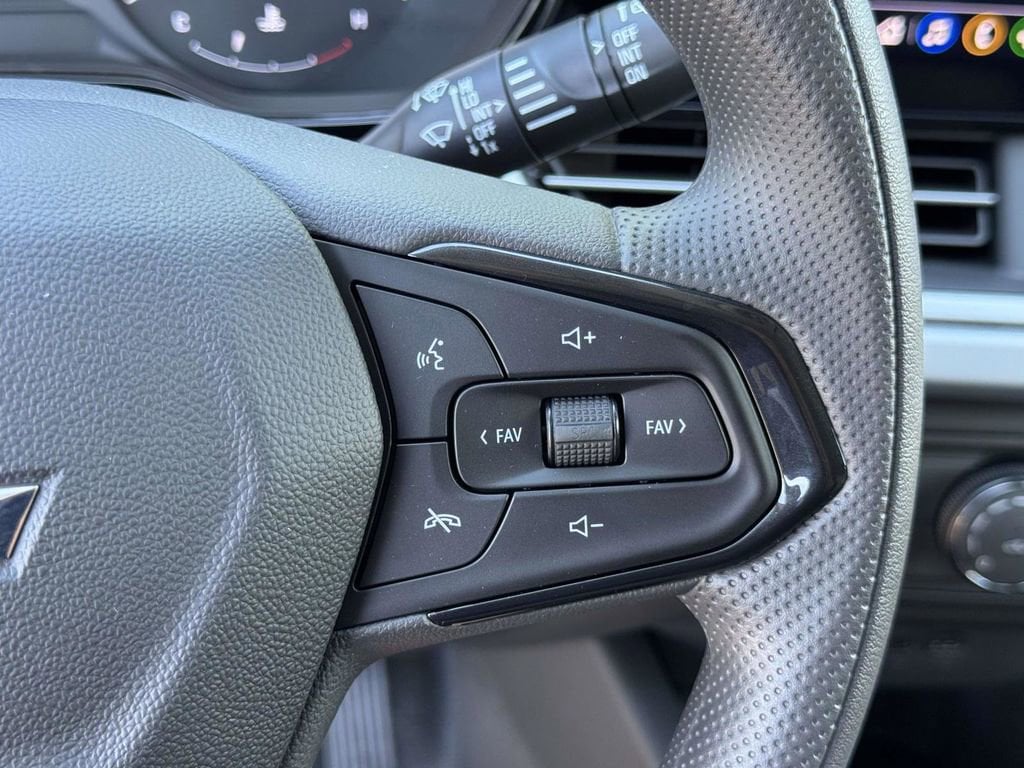 2026 Chevrolet Trax LS - Photo 10