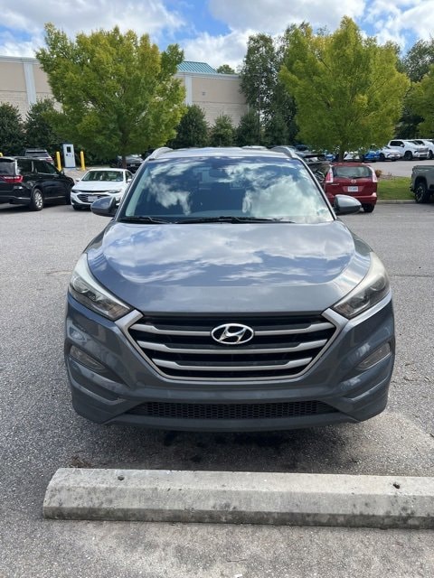 Used 2017 Hyundai Tucson SE with VIN KM8J3CA4XHU498545 for sale in Midlothian, VA