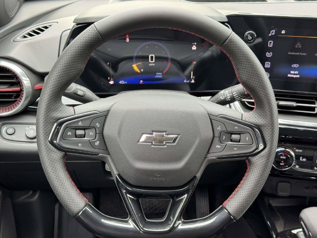 2026 Chevrolet Trax RS - Photo 10