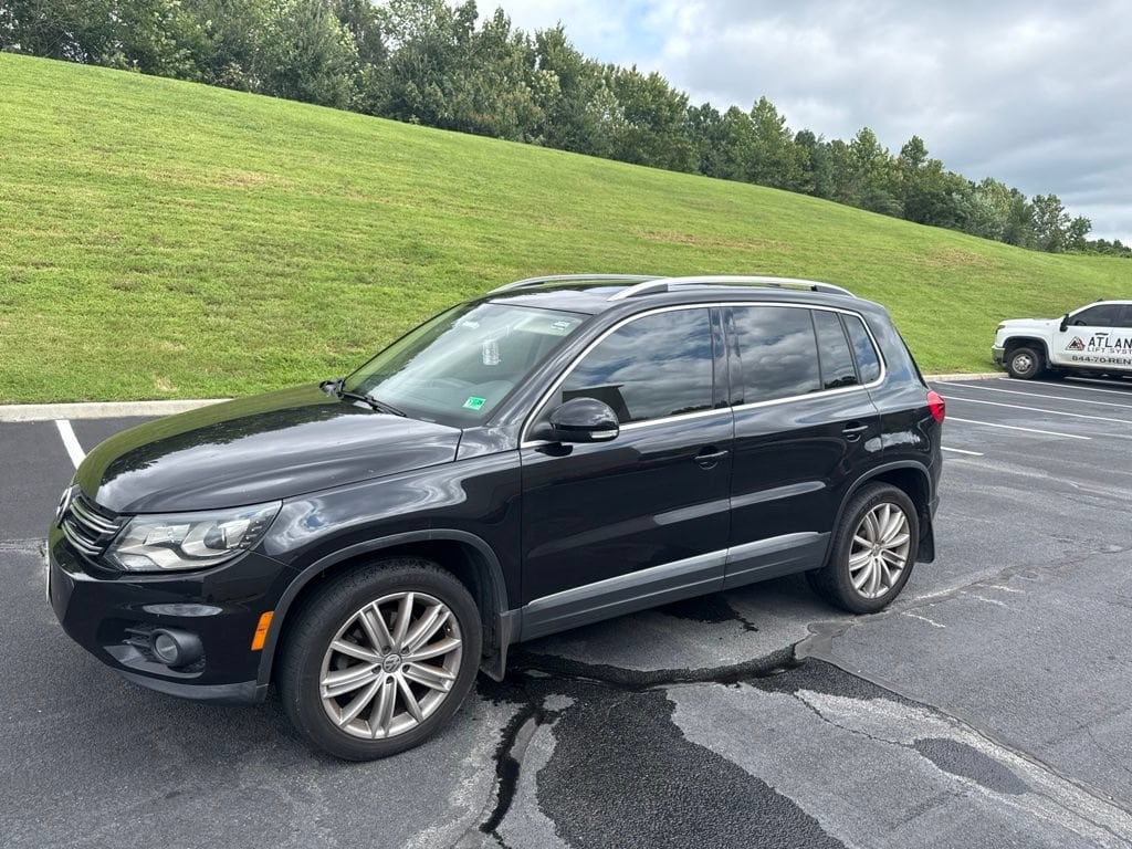 Used 2016 Volkswagen Tiguan SEL