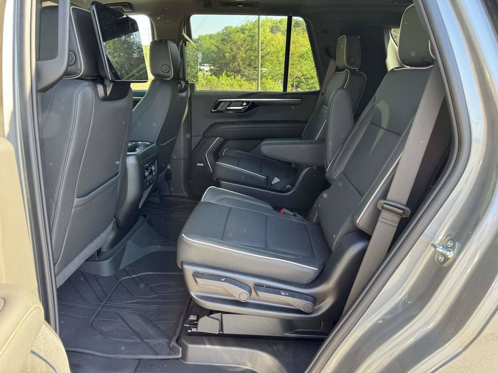 2026 Chevrolet Tahoe Premier - Photo 18