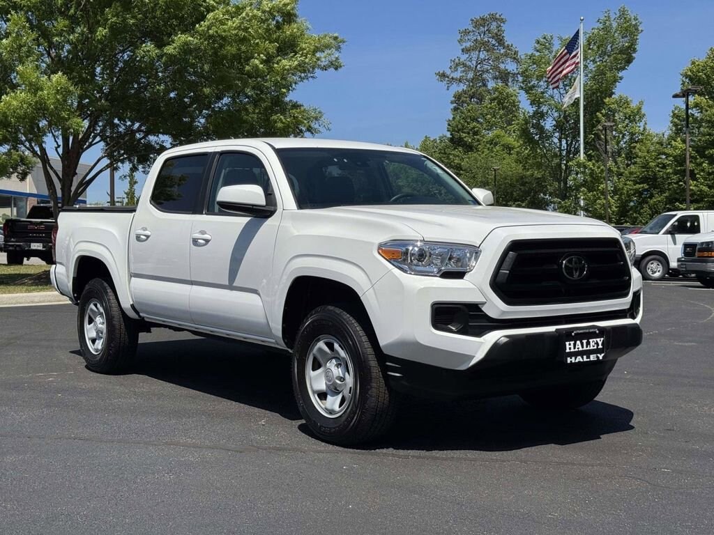 Used 2022 Toyota Tacoma 2WD SR