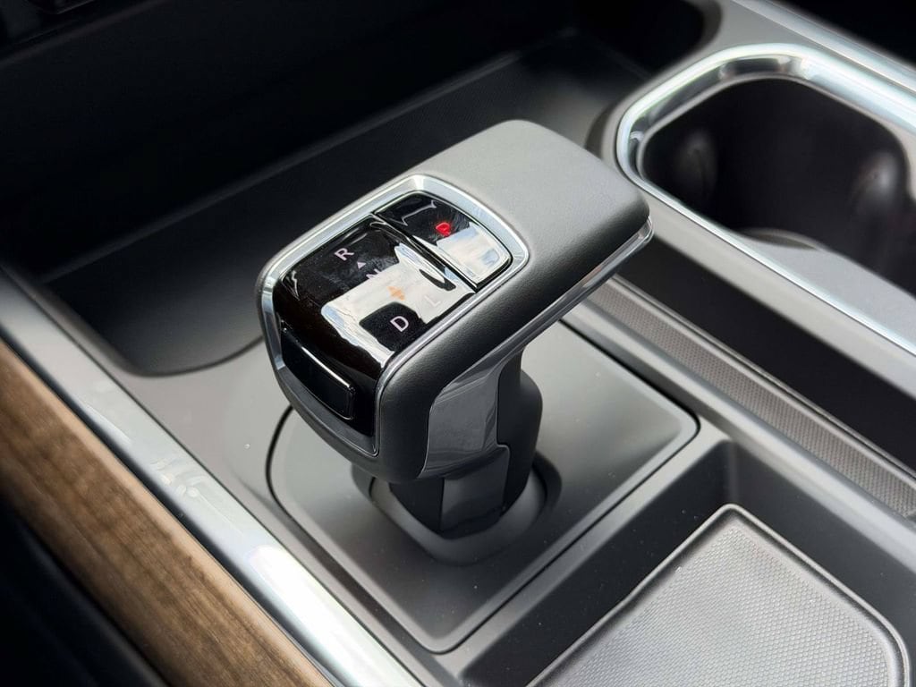 2026 Chevrolet Silverado 1500 High Country - Photo 7