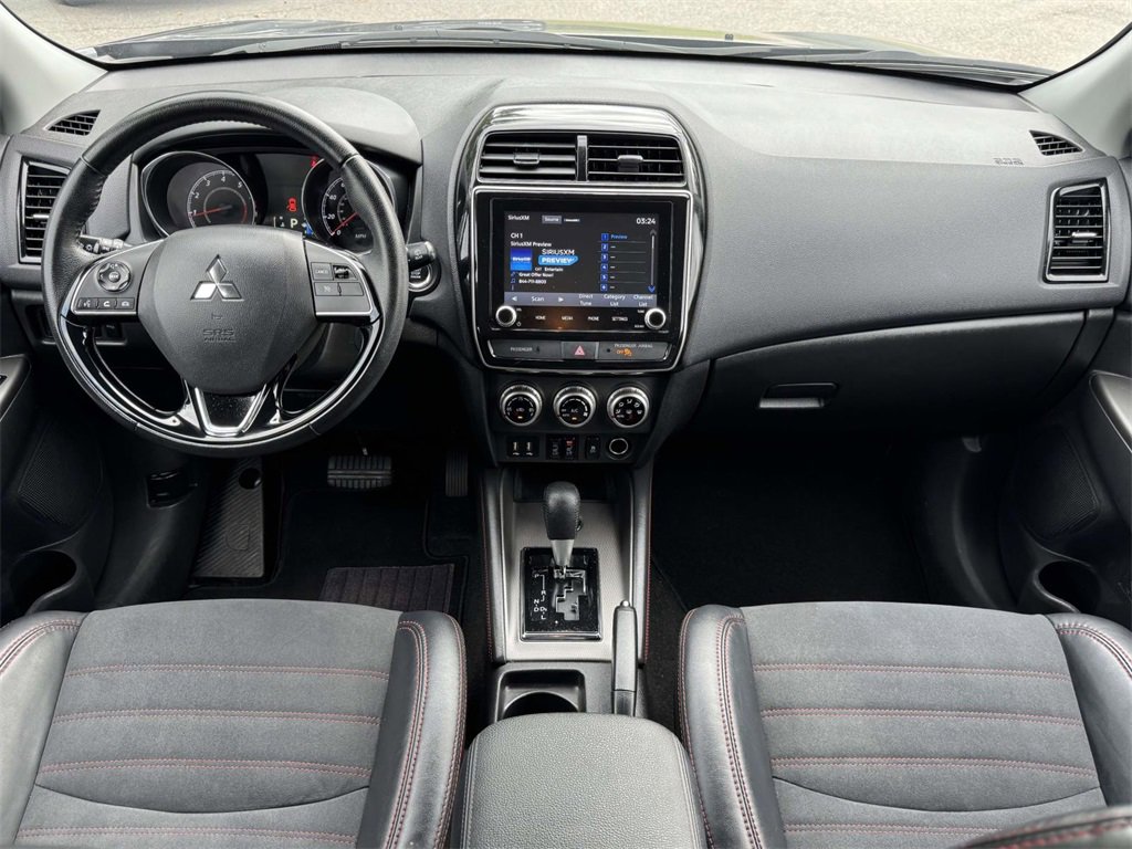 2024 Mitsubishi Outlander Sport ES photo 3