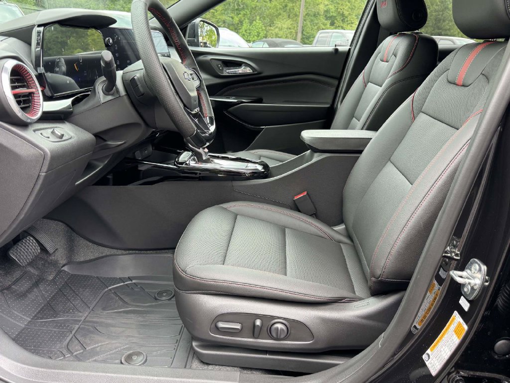 2026 Chevrolet Trax RS - Photo 20