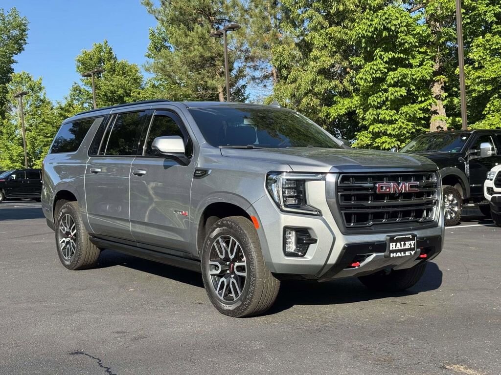 Used 2023 GMC Yukon XL AT4 SUV