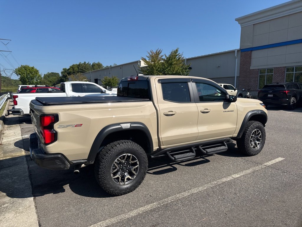 2024 Chevrolet Colorado ZR2 photo 3