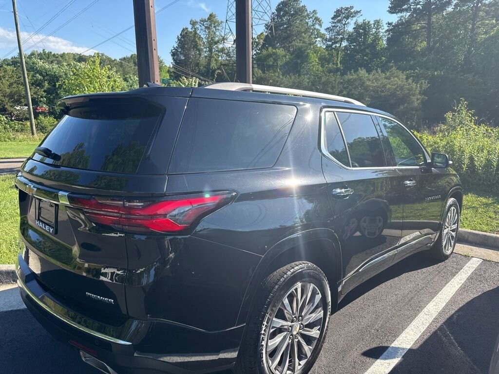 Used 2022 Chevrolet Traverse Premier SUV