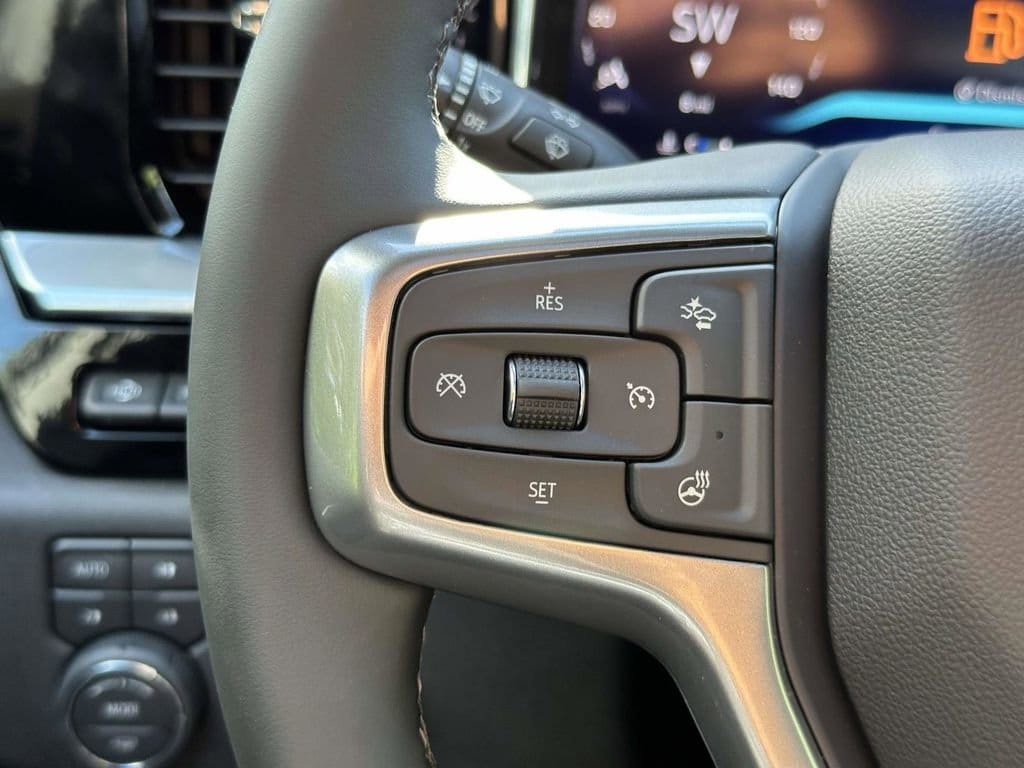 2026 Chevrolet Silverado 2500 HD LTZ - Photo 8